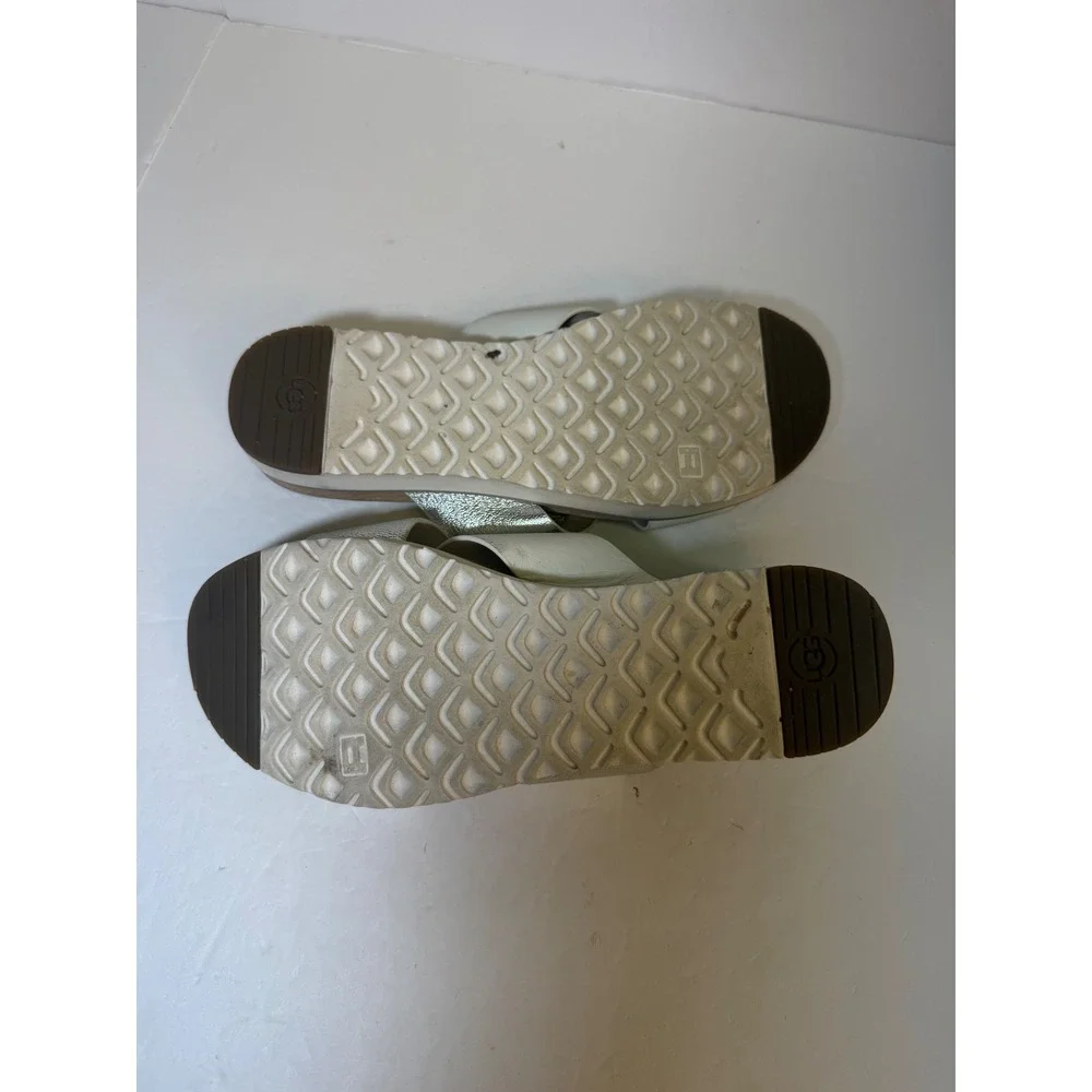 UGG Kari Metallic Silver Cream Leather Crisscross Slide Sandals 1018901 Womens 8